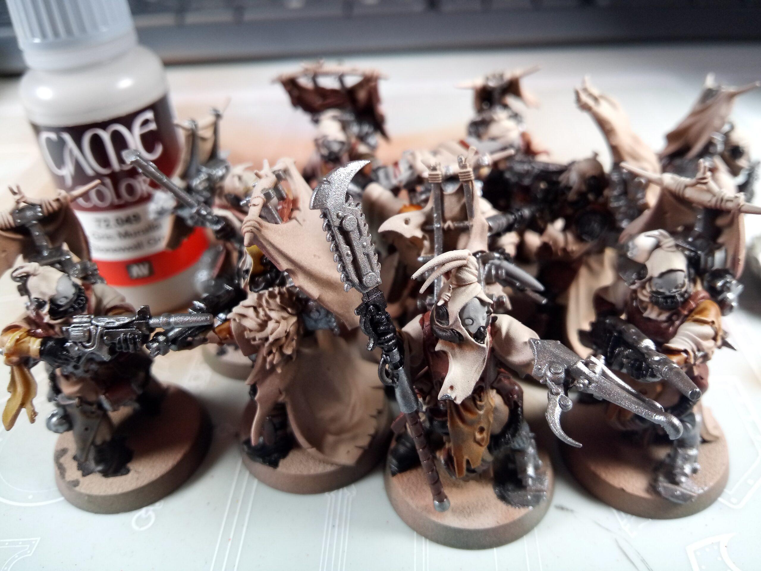 That's my Ashwaste Nomads with paint on them.